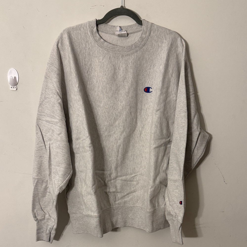 Champion Light Gray Crewneck Sweatshirt with Small Logo